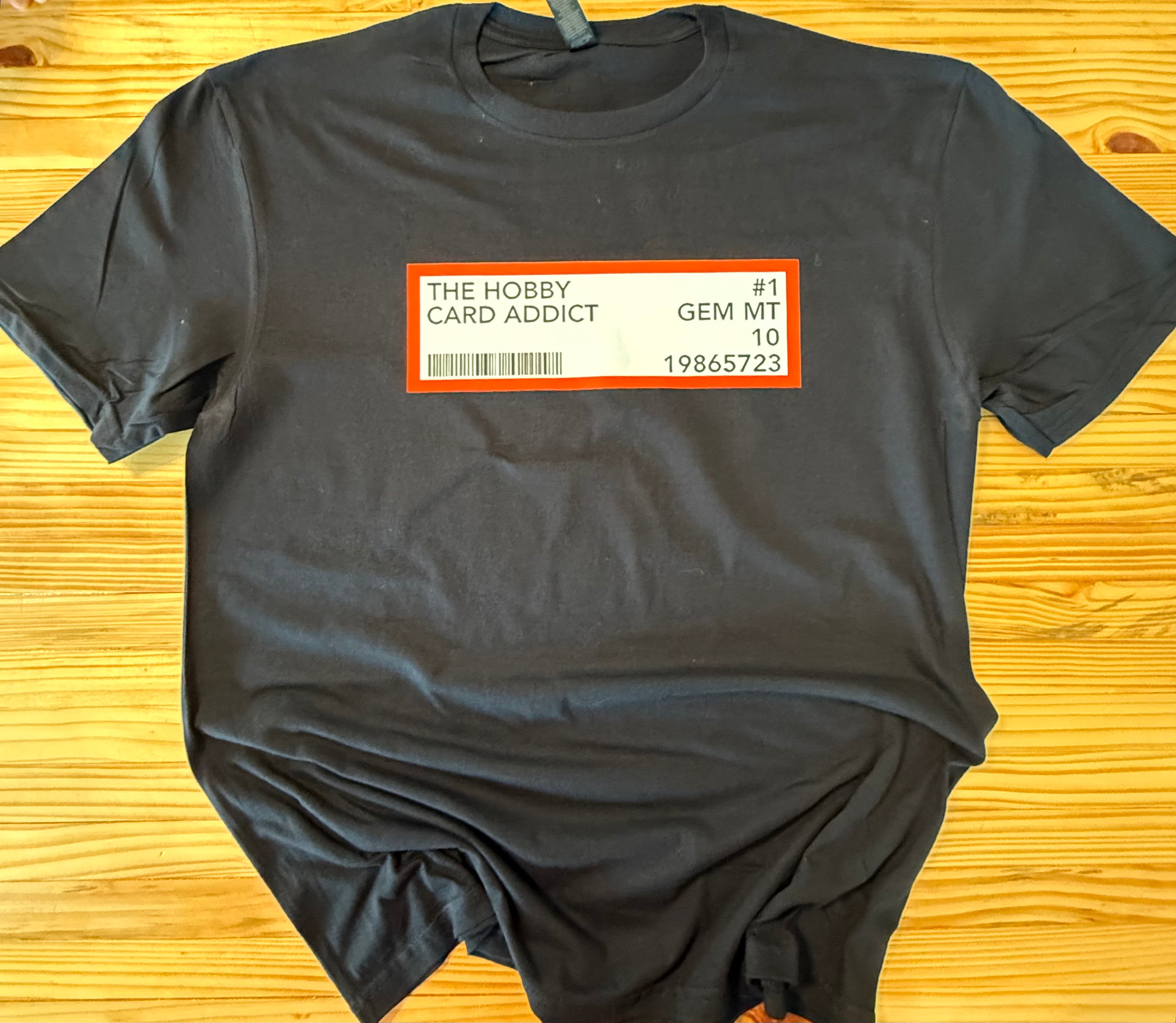 Gildan "Card Addict" Sport's Card Collectors Edition T-Shirt Softstyle 100% Cotton Black Tee for Collectors Comfortable & Durable Gift for Sports Card Enthusiasts Stylish Menswear Streetwear Top